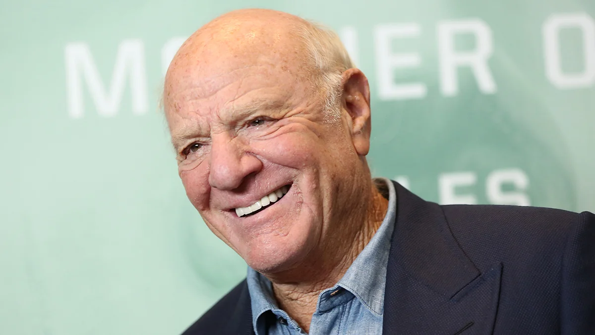 在執行長喬伊·萊文 (Joey Levin) 離職後，巴里·迪勒 (Barry Diller) 接掌 IAC